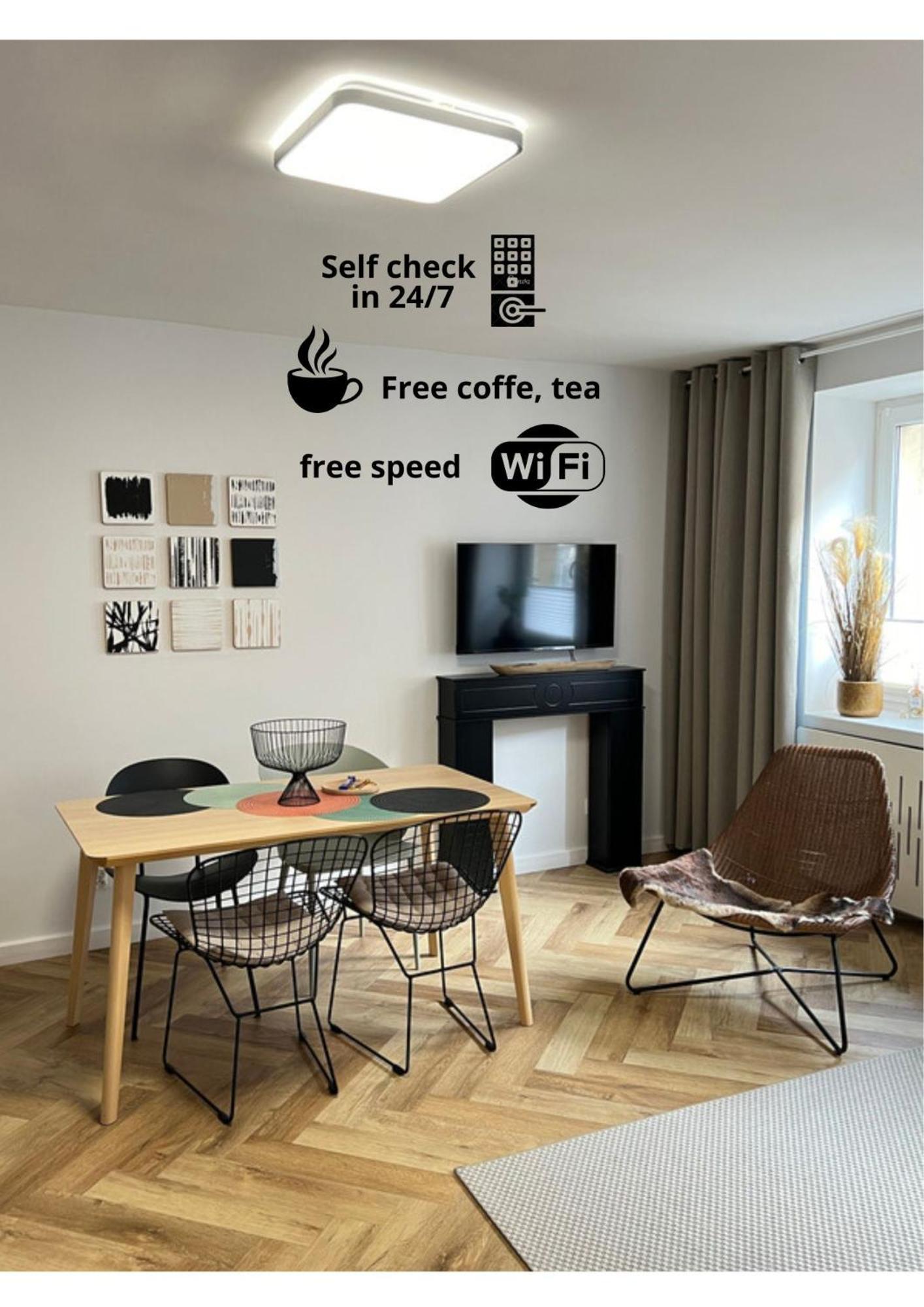 Tandem In Old Town - 24H Self Check-In Apartment Wroclaw Ngoại thất bức ảnh