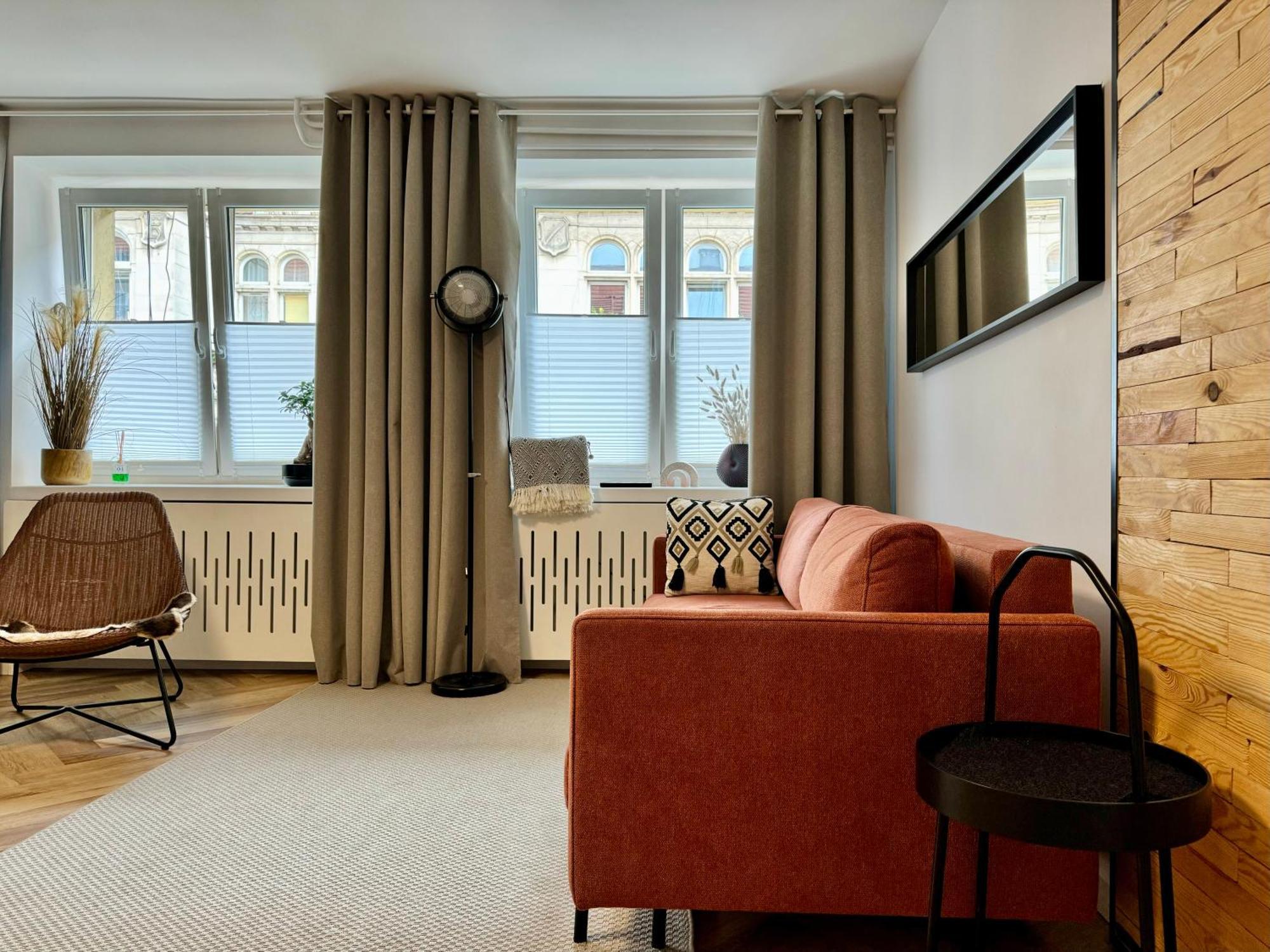 Tandem In Old Town - 24H Self Check-In Apartment Wroclaw Ngoại thất bức ảnh