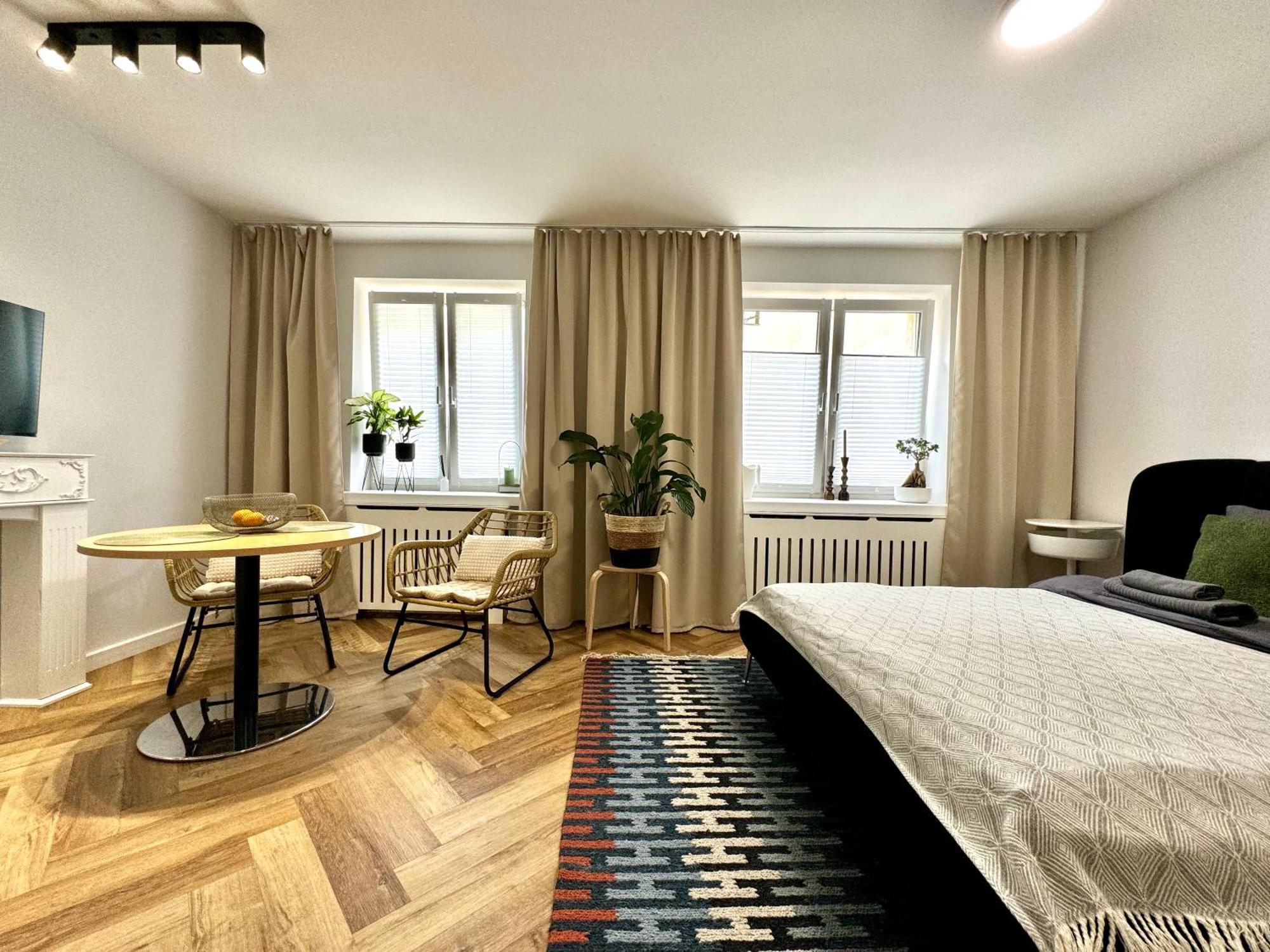 Tandem In Old Town - 24H Self Check-In Apartment Wroclaw Ngoại thất bức ảnh